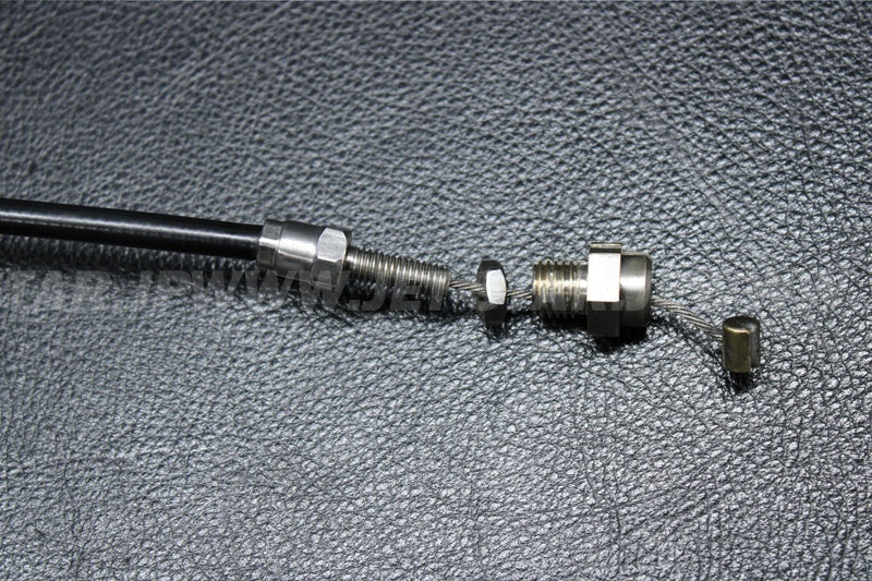 Used GM6-67252-00-00 CABLE, THROTTLE [Y2672-03]