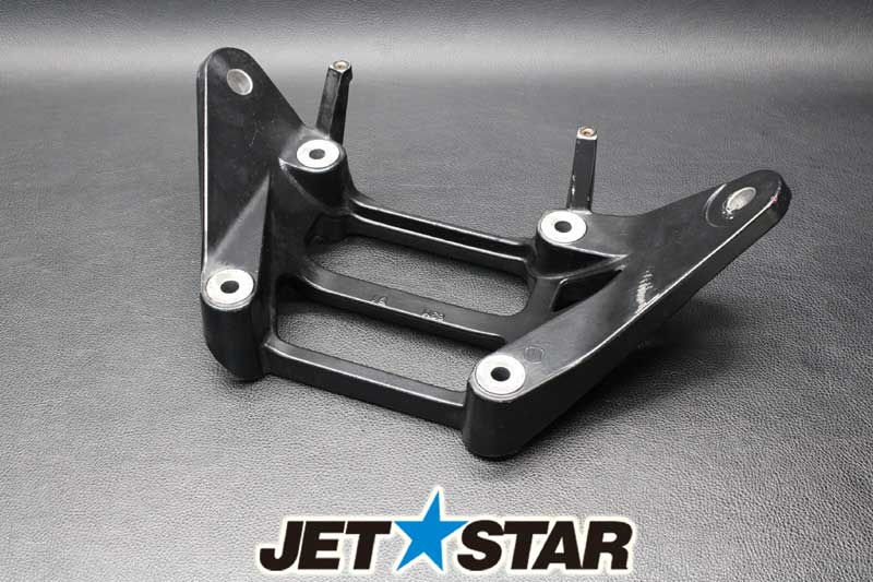 Used 63M-21425-01-00 BRACKET, REAR UPPER 1 [Y287-046]