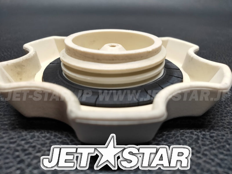 Used EU0-67831-32-00 CAP, FUEL FILLER (EU0-67831-01- [Y4424-15]