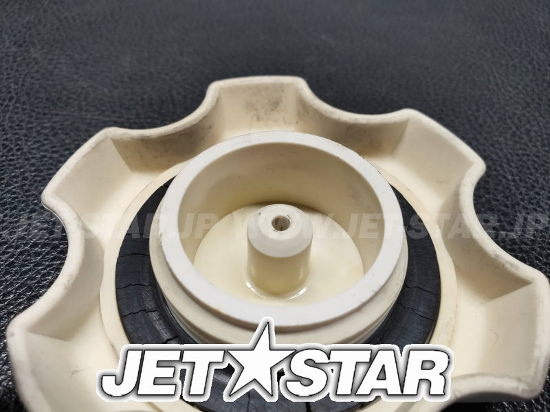 Used EU0-67831-32-00 CAP, FUEL FILLER (EU0-67831-01- [Y4424-15]